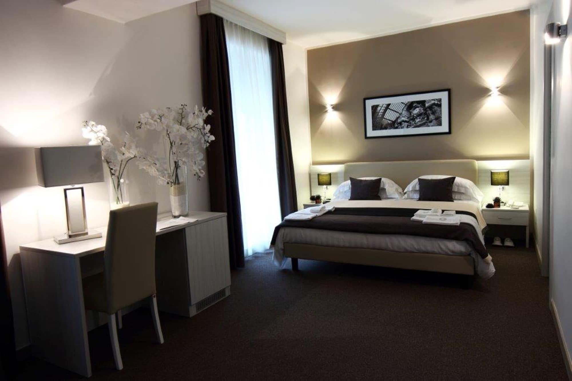 สเตลเล โฮเต็ล เดอะ บิสสิเนสต์ Hotel เนเปิลส์ ภายนอก รูปภาพ