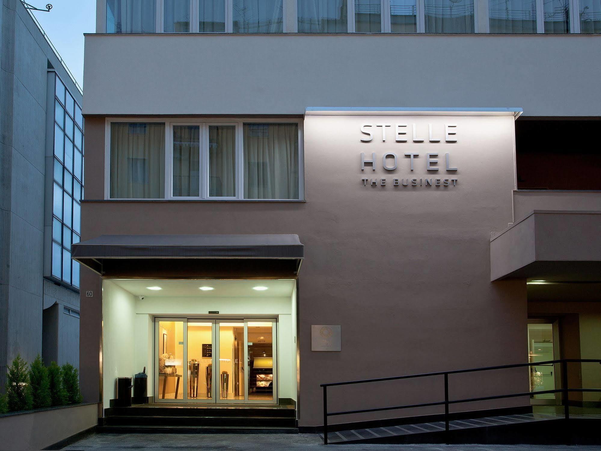 สเตลเล โฮเต็ล เดอะ บิสสิเนสต์ Hotel เนเปิลส์ ภายนอก รูปภาพ
